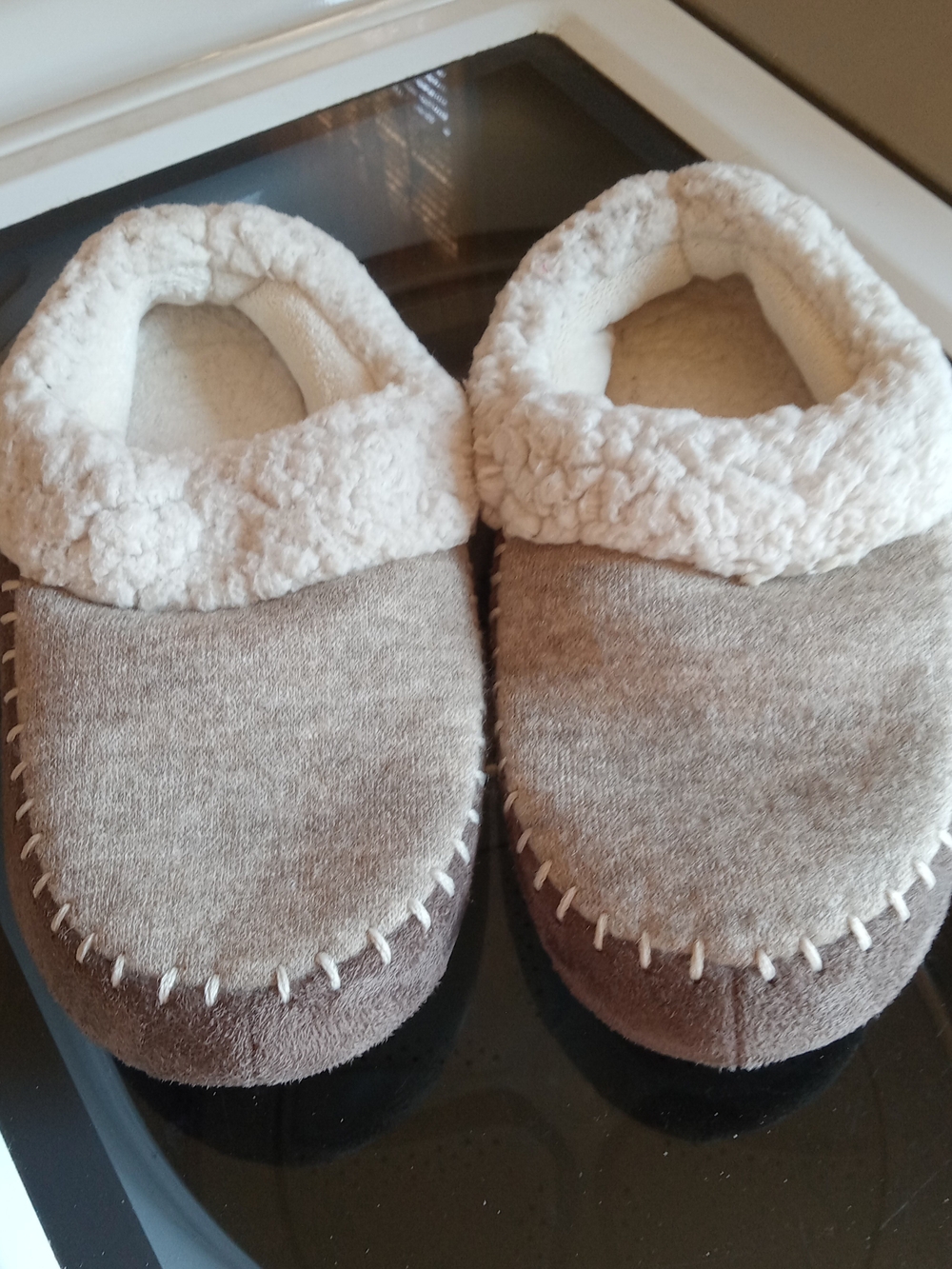 isotoner Women's Taupe and Cream Sherpa-Lined Slip-On Slippers